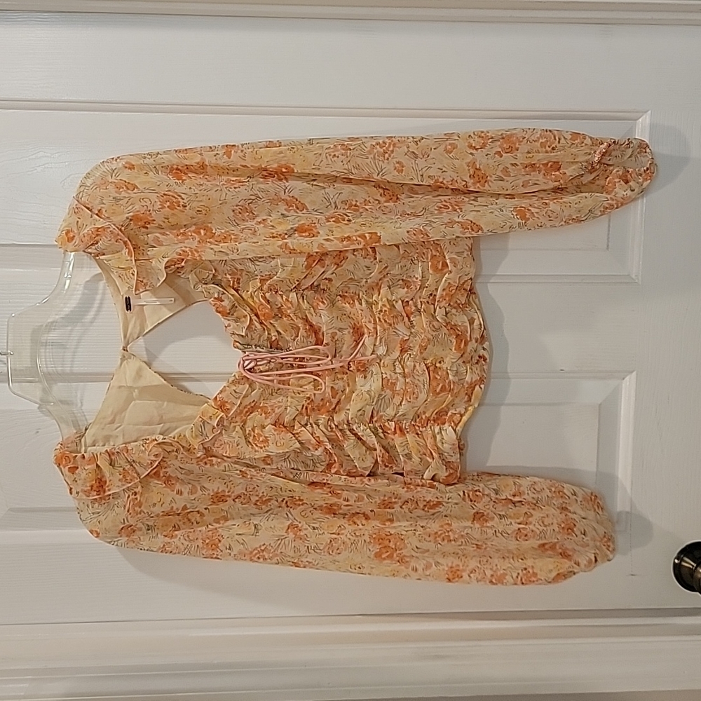 FREE PEOPLE Longsleeve Crop Top
